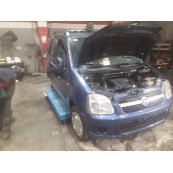 opel agila del año 2004