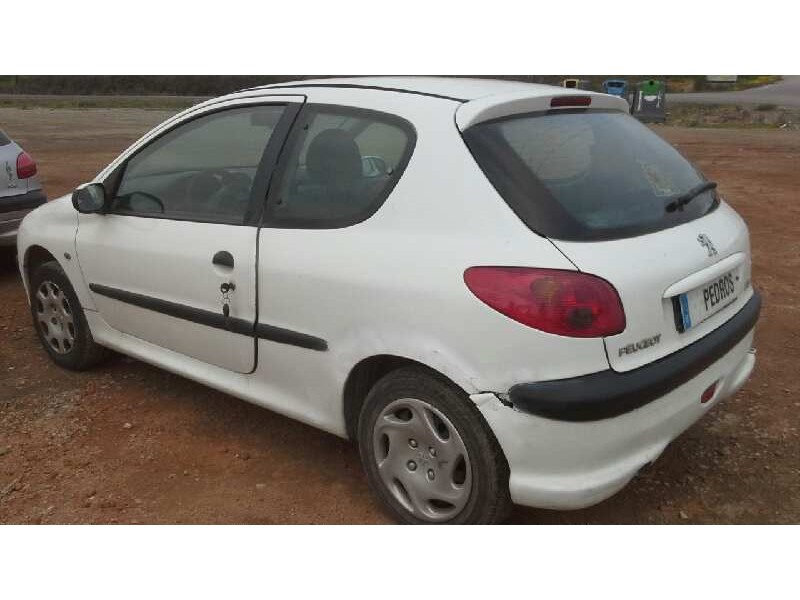 peugeot 206 berlina del año 2006