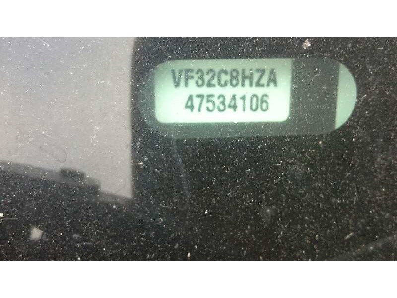 peugeot 206 berlina del año 2006