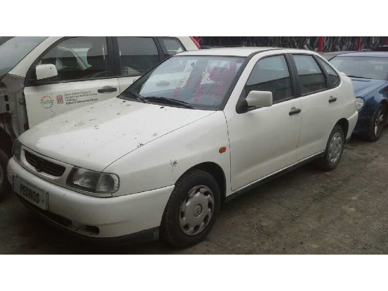 seat cordoba berlina (6k2) del año 1999