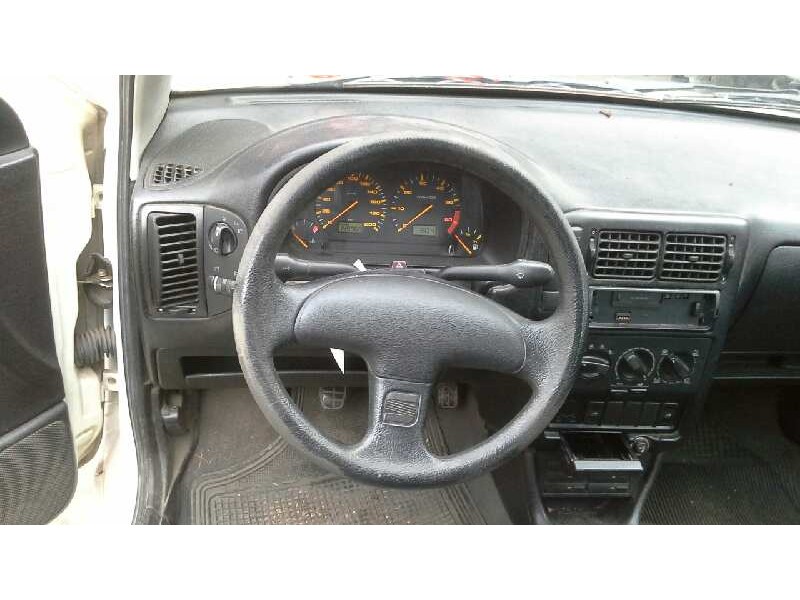 seat cordoba berlina (6k2) del año 1999