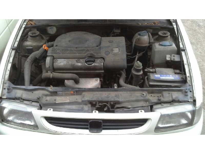 seat cordoba berlina (6k2) del año 1999