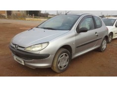 peugeot 206 berlina del año 2000