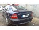 OPEL VECTRA B BERLINA