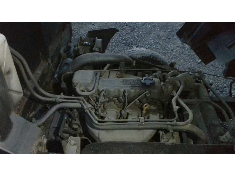 nissan eco t 100 del año 1999
