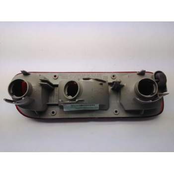 Recambio de piloto trasero derecho paragolpes para nissan terrano/terrano.ii (r20) referencia OEM IAM 26550OF400 INGLES DEFECTUO