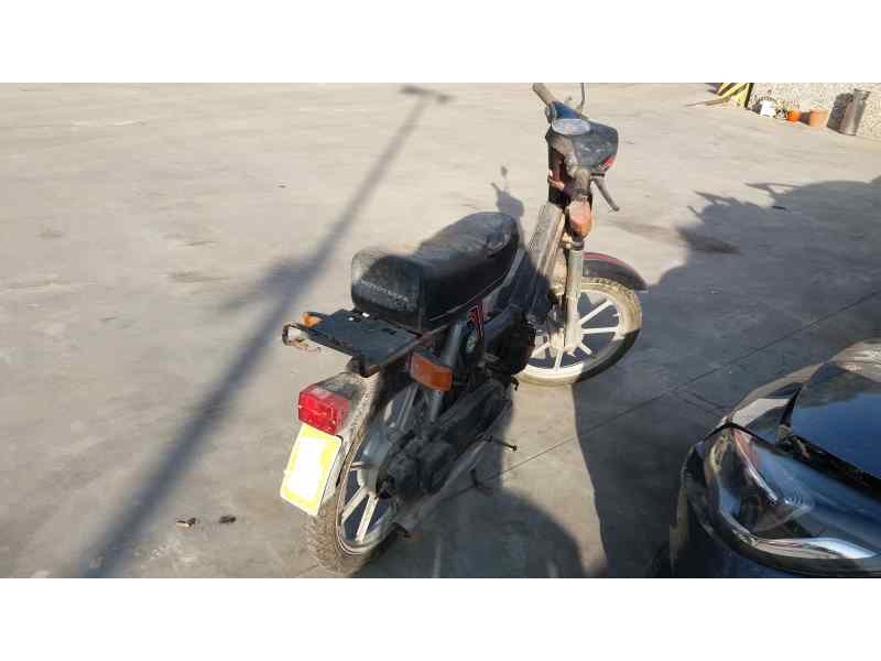 » otros... modelos del año 2001