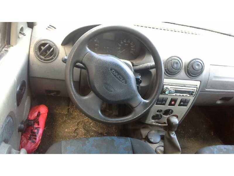 dacia logan del año 2005