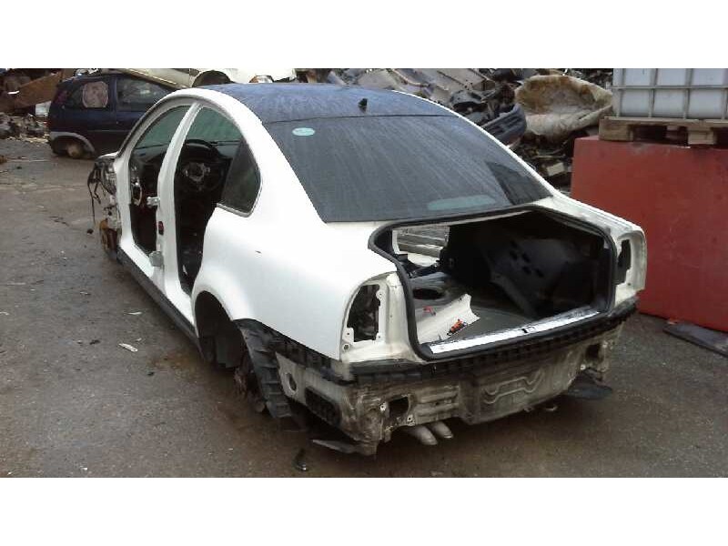 volkswagen passat berlina (3b3) del año 2001