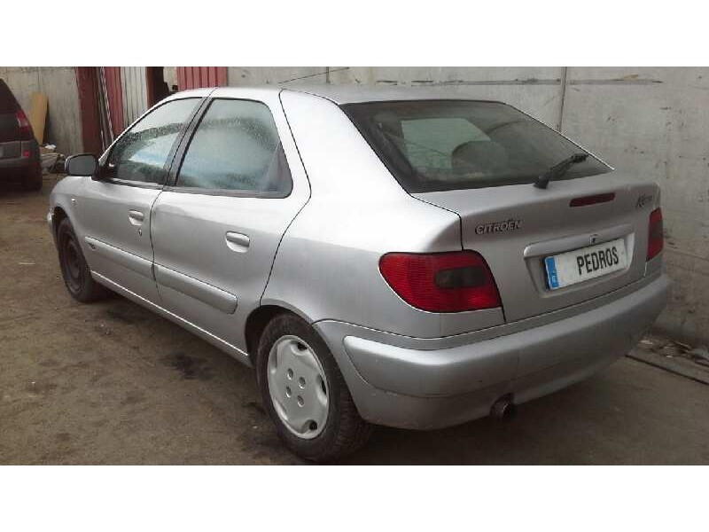 citroen xsara berlina del año 1999