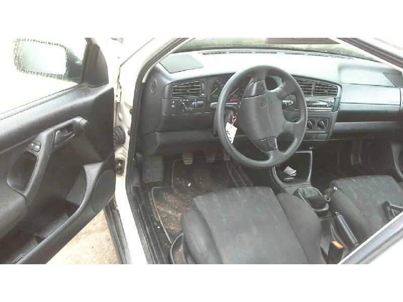 volkswagen golf iii berlina (1h1) del año 1995