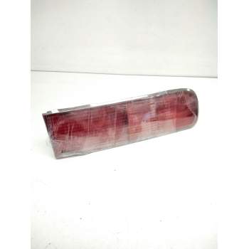 Recambio de piloto trasero central para renault safrane (b54) 2.2 dt (b54g) referencia OEM IAM 7700847099 23170202 