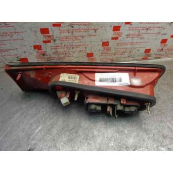 Recambio de piloto trasero central para renault safrane (b54) 2.2 dt (b54g) referencia OEM IAM 7700847099 23170202 