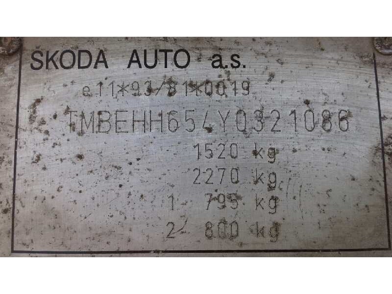 skoda felicia combi ( 795) del año 2000