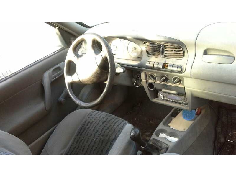 skoda felicia combi ( 795) del año 2000