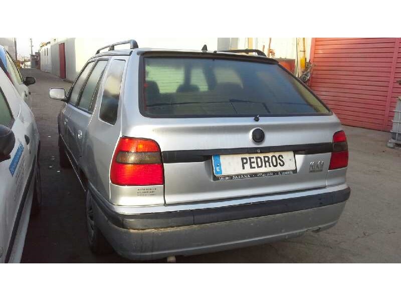 skoda felicia combi ( 795) del año 2000