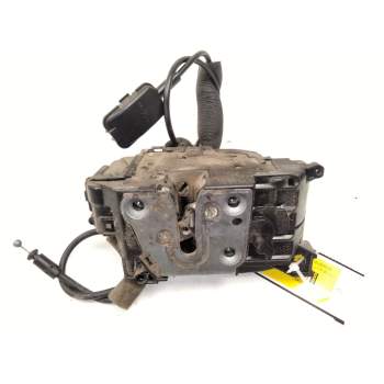CERRADURA PUERTA TRASERA IZQUIERDA 825030032R 