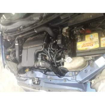 opel agila del año 2004