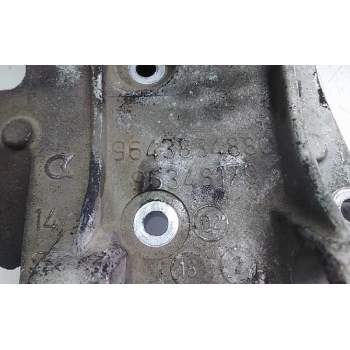Recambio de soporte alternador para citroën c5 berlina 2.0 hdi sx referencia OEM IAM 9643834880  