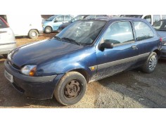 ford fiesta berlina (dx) del año 2000