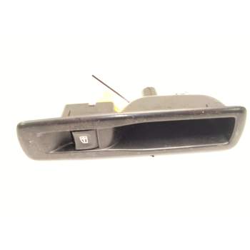 MANDO ELEVALUNAS TRASERO IZQUIERDO 829500004R 