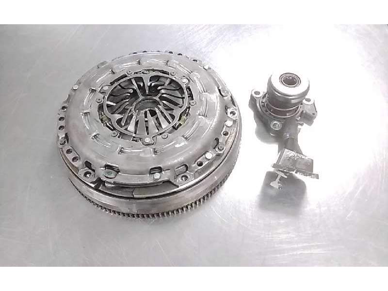 Recambio de kit embrague para » otros... premium 370 26 g 6x2 referencia OEM IAM 600014300  