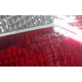 Recambio de piloto trasero izquierdo para opel zafira a elegance referencia OEM IAM 014421923LR 04919974 