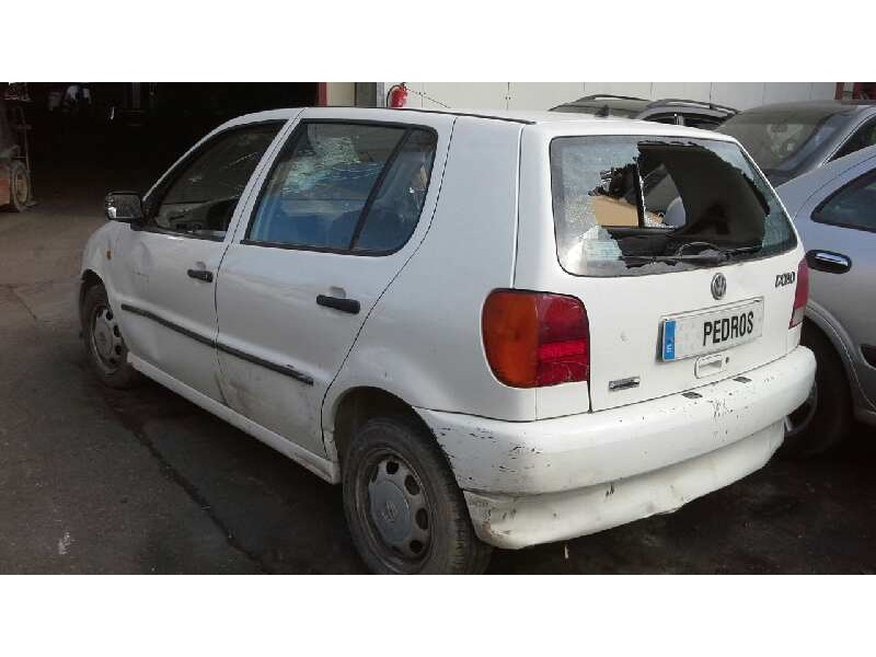volkswagen polo berlina (6n1) del año 1994