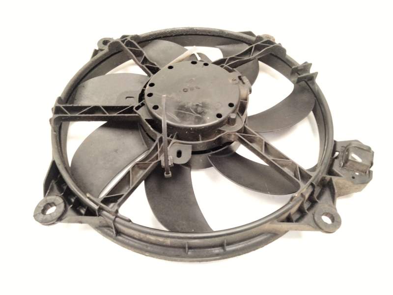 Recambio de electroventilador para renault grand scénic iii (jz0/1_) 1.9 dci referencia OEM IAM 214810898R  