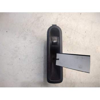 MANDO ELEVALUNAS TRASERO DERECHO 8200315029 