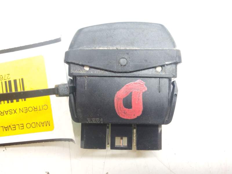 Recambio de mando elevalunas delantero derecho para citroën xsara picasso (n68) 2.0 hdi referencia OEM IAM 22681  