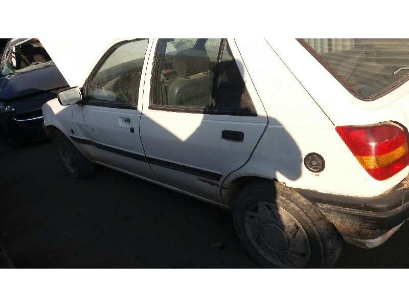 ford fiesta berl./courier del año 1990