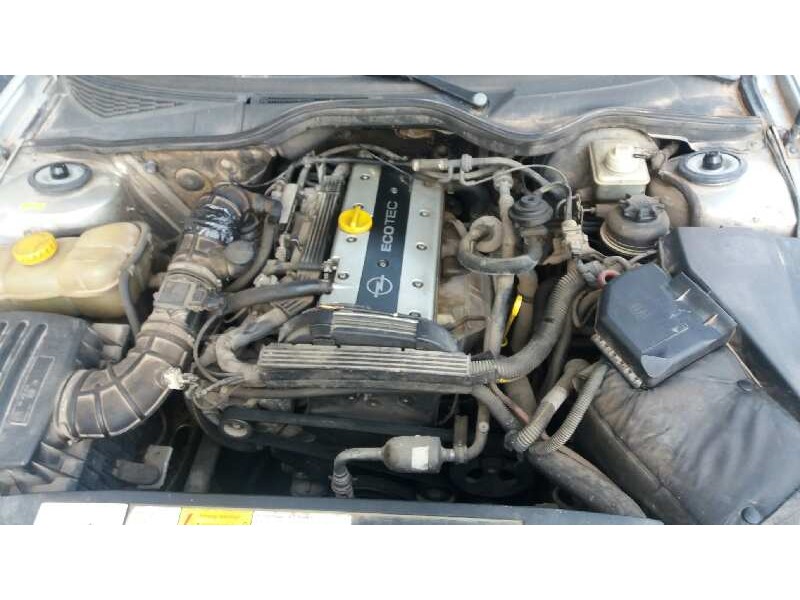 opel omega b del año 1998
