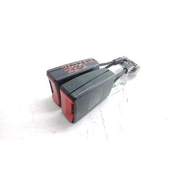 ENGANCHE CINTURON TRASERO IZQUIERDO 5JA857488 
