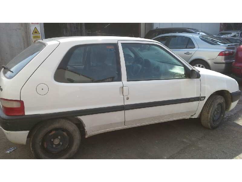 citroen saxo del año 2001