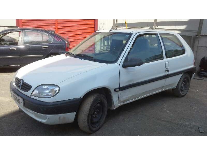 citroen saxo del año 2001