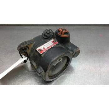 Recambio de bomba direccion para iveco eurotech (mp) referencia OEM IAM 4290699 7673955589 11.94