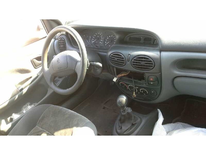 renault megane i classic (la0) del año 1998