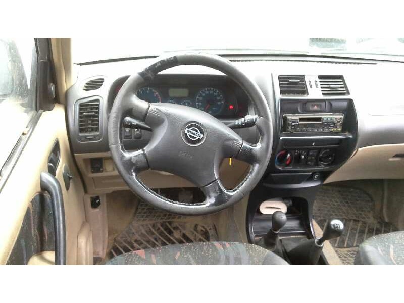 nissan terrano/terrano.ii (r20) del año 2000