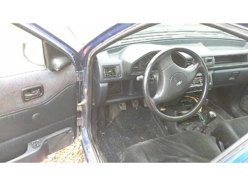 ford fiesta berl./courier del año 1994