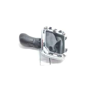 Recambio de pomo palanca cambio para skoda rapid active referencia OEM IAM 5JB711456  