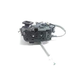 CERRADURA PUERTA TRASERA IZQUIERDA 5TA839015E 