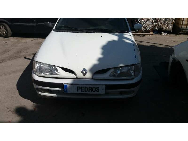 renault megane i berlina hatchback (ba0) del año 1998