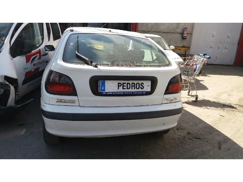 renault megane i berlina hatchback (ba0) del año 1998