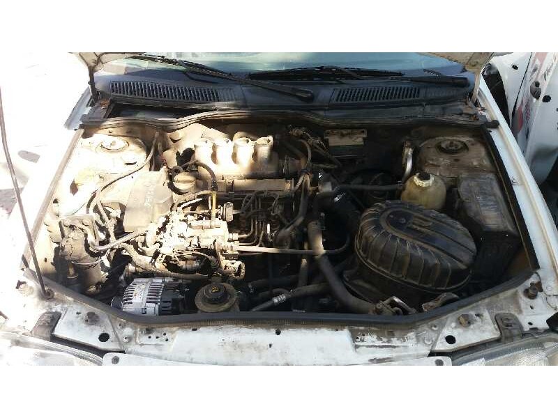 renault megane i berlina hatchback (ba0) del año 1998
