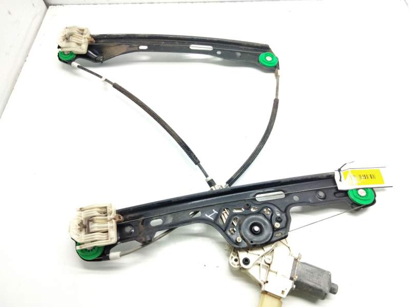 Recambio de elevalunas delantero izquierdo para bmw 1 (e81) 118 d referencia OEM IAM 7067795  