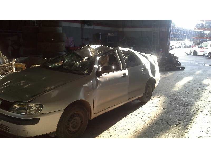 seat cordoba berlina (6k2) del año 2000