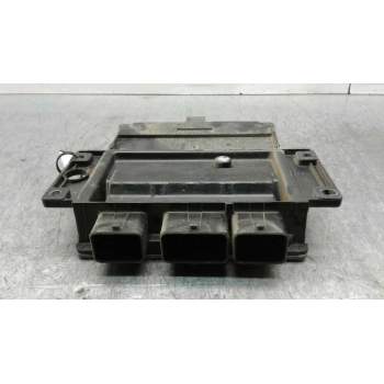 Recambio de centralita motor uce para renault scenic ii confort dynamique referencia OEM IAM 8200334419 R0410B024B 8200374152