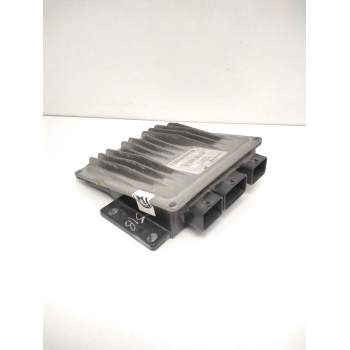 Recambio de centralita motor uce para renault scenic ii confort dynamique referencia OEM IAM 8200334419 R0410B024B 8200374152