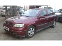 opel astra g berlina del año 2000